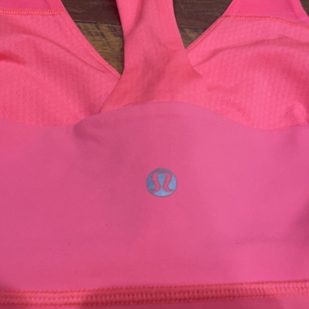 Lululemon tank top 4 (4999) - Picture 4 of 5